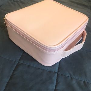 Makeup cosmetic case